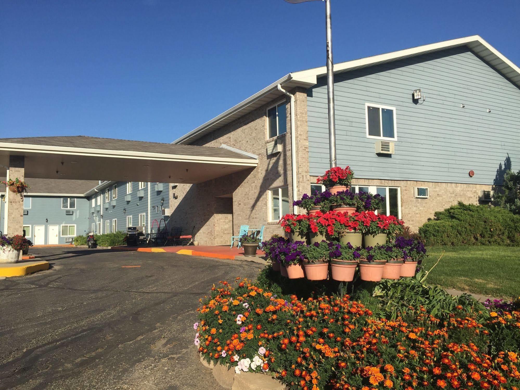Governors Inn A Travelodge By Wyndham Pierre Esterno foto