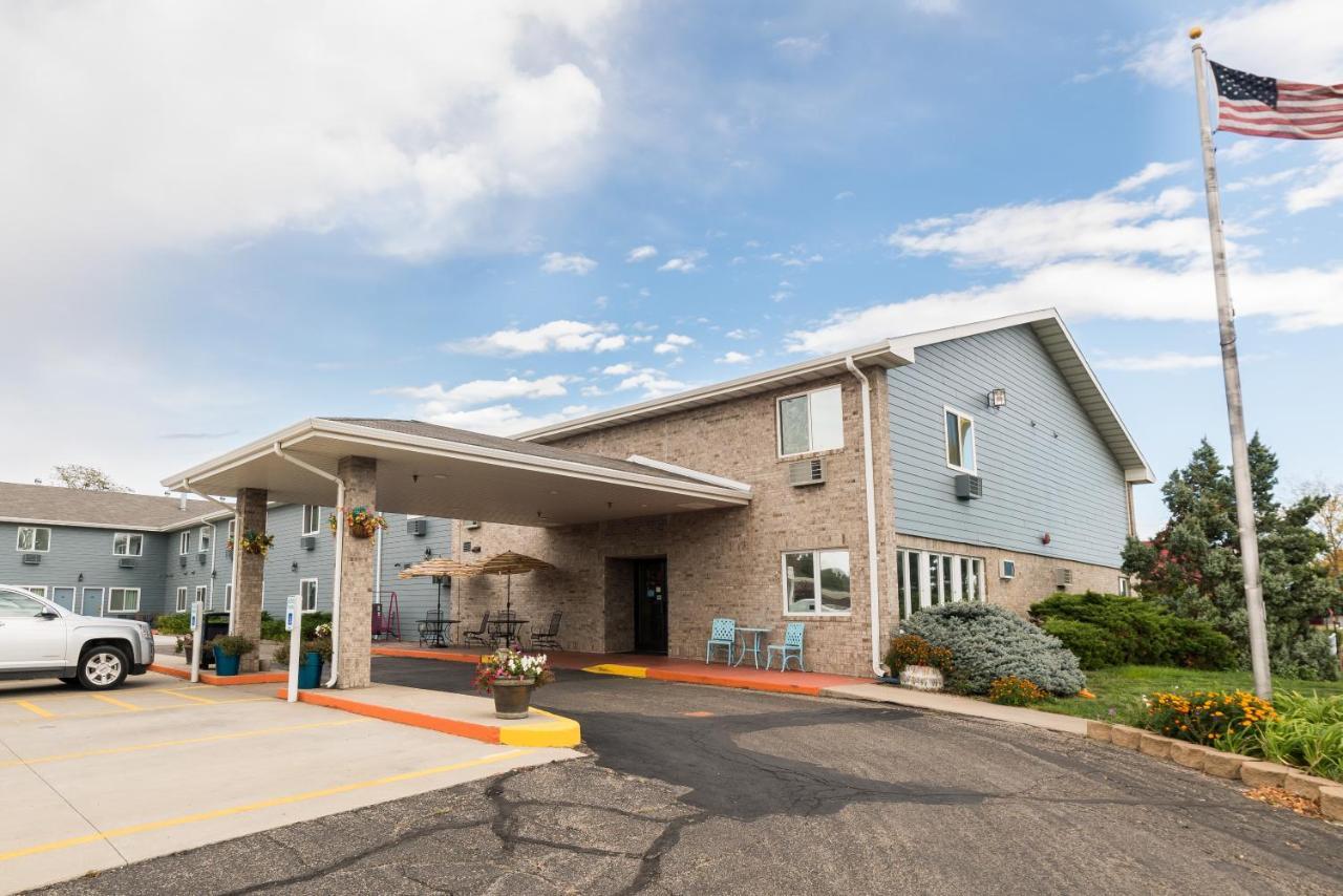 Governors Inn A Travelodge By Wyndham Pierre Esterno foto